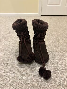 UGG Kid’s Brown Lace-Up Faux-Fur Pom Pom Winter Boots